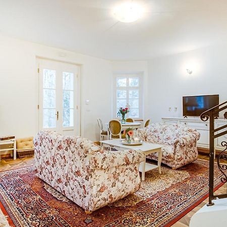 Lovecky Zamecek Pod Milesovkou Teplice Extérieur photo