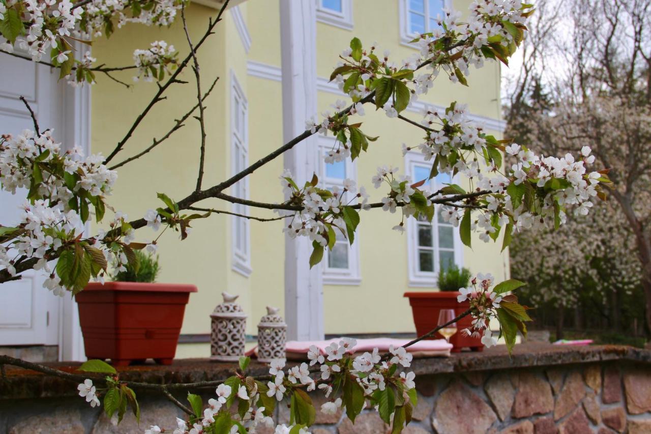 Lovecky Zamecek Pod Milesovkou Teplice Extérieur photo