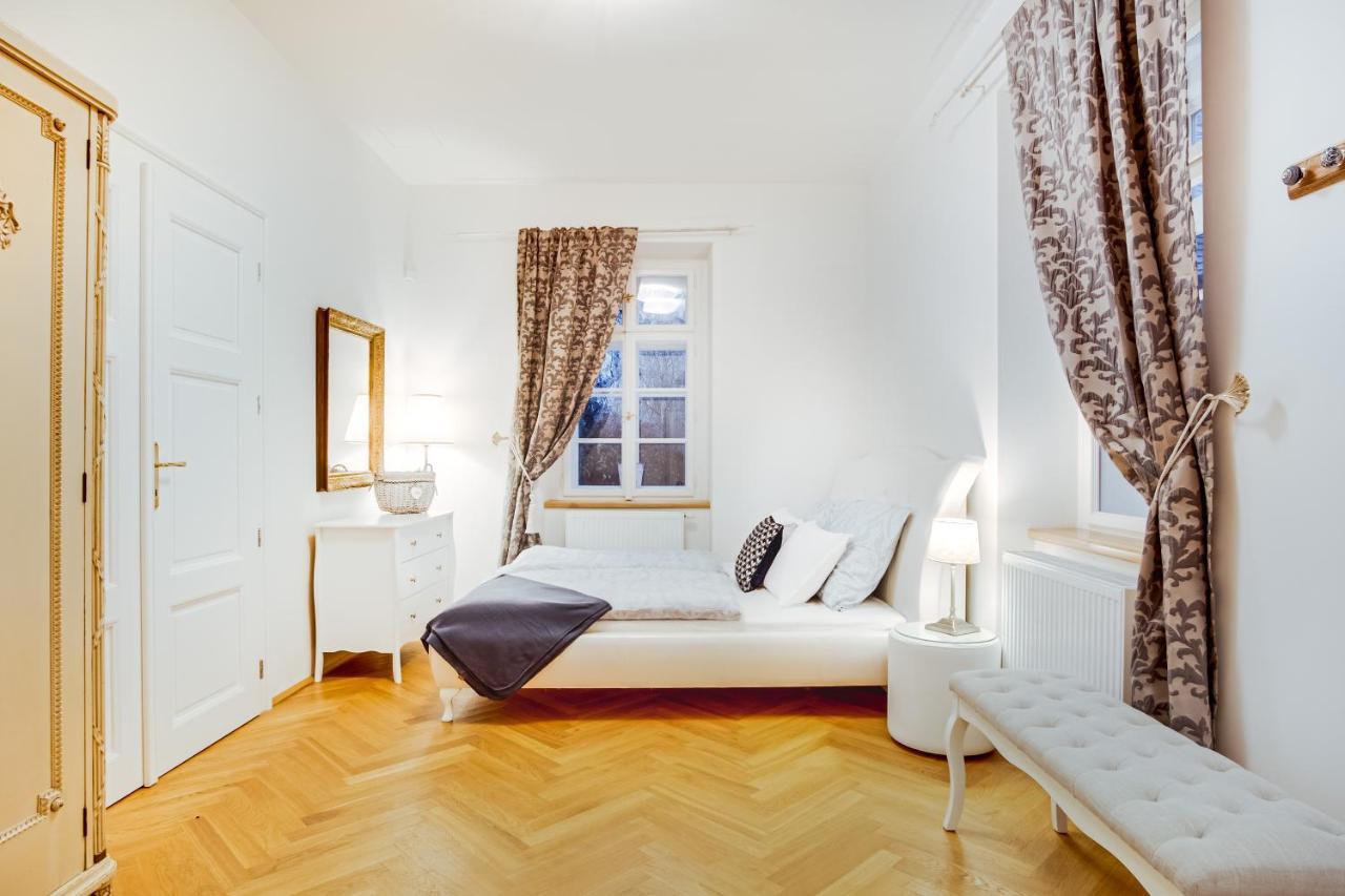 Lovecky Zamecek Pod Milesovkou Teplice Extérieur photo