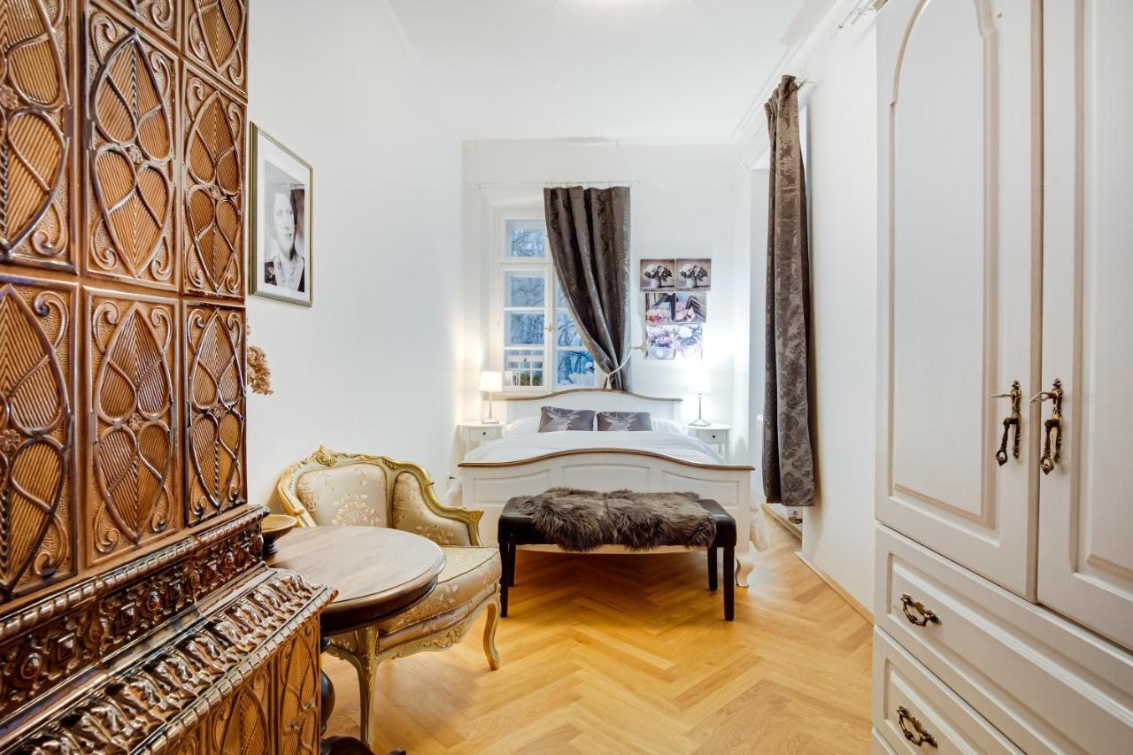 Lovecky Zamecek Pod Milesovkou Teplice Extérieur photo